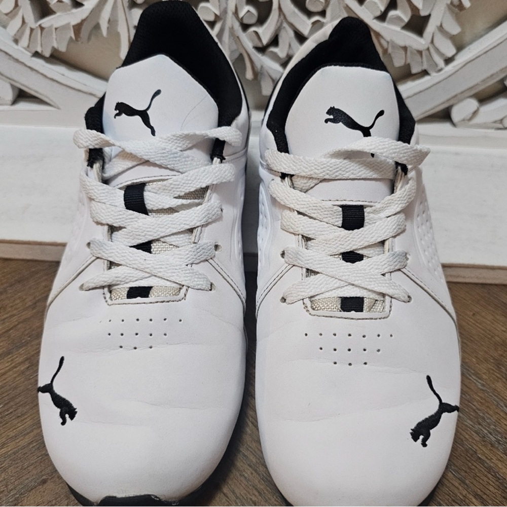 Puma Black and White Athletic Shoes